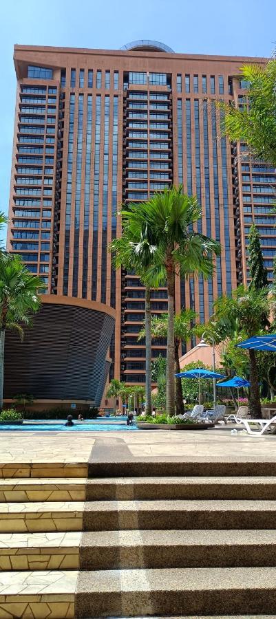 Plaza Apartment At Berjaya Times Square Kl Kuala Lumpur Exterior foto